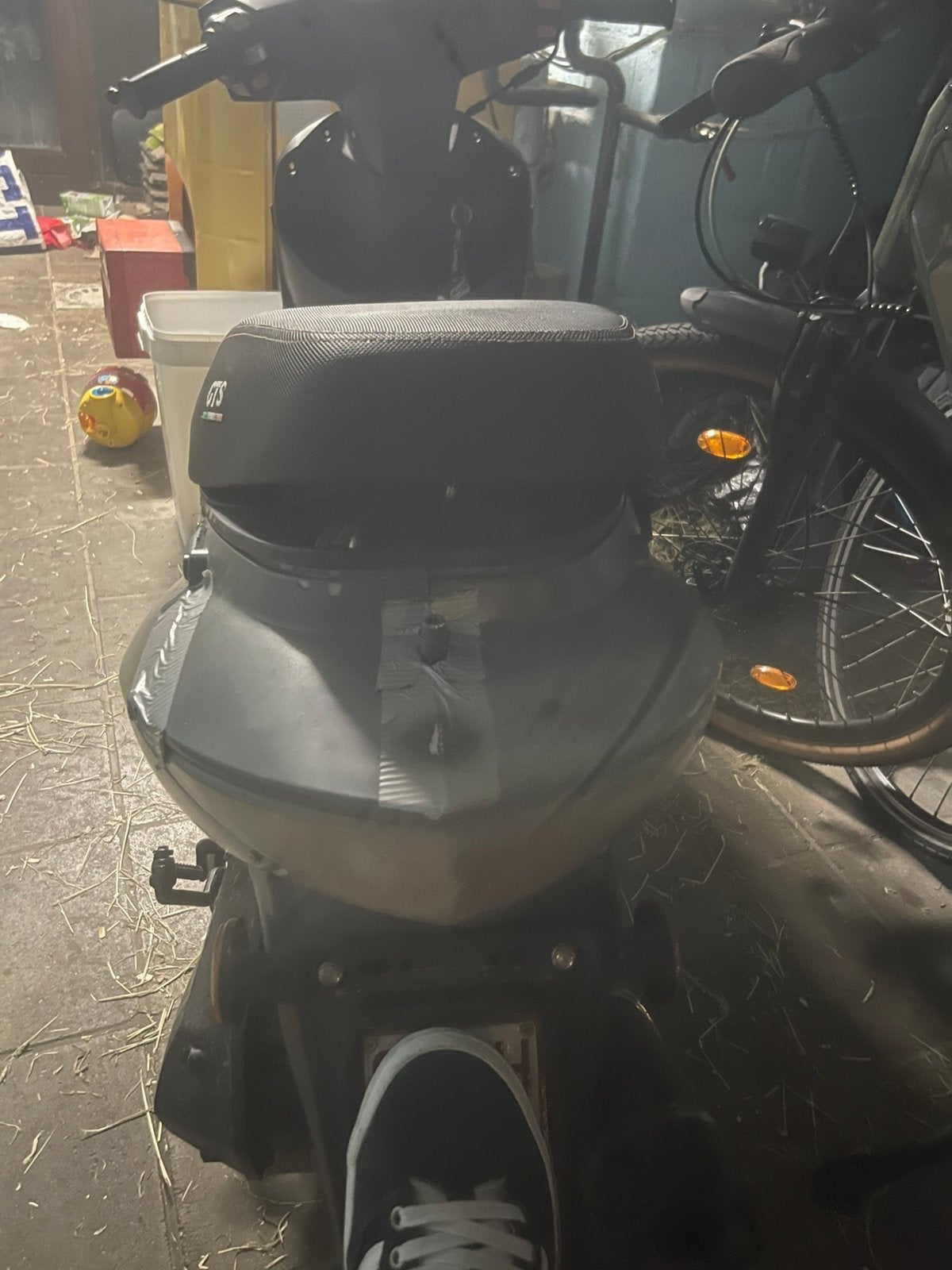 Gts vici 50, Vélos & Vélomoteurs, Scooters | Piaggio, Enlèvement ou Envoi, Comme neuf