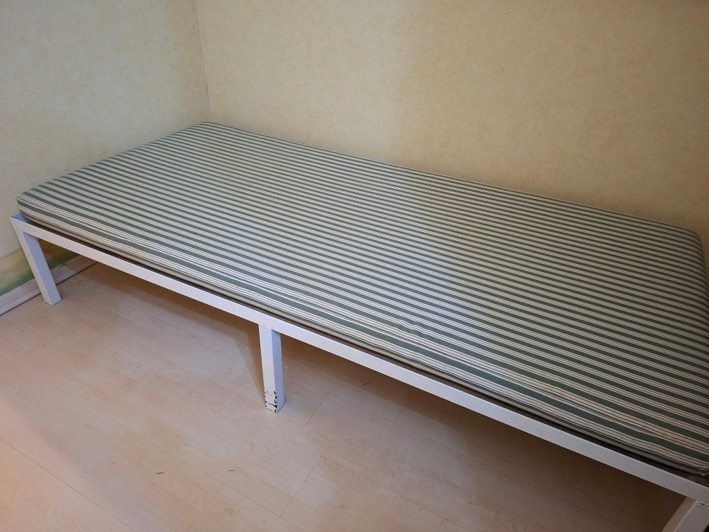 Zitbank / bed, Ophalen, Gebruikt