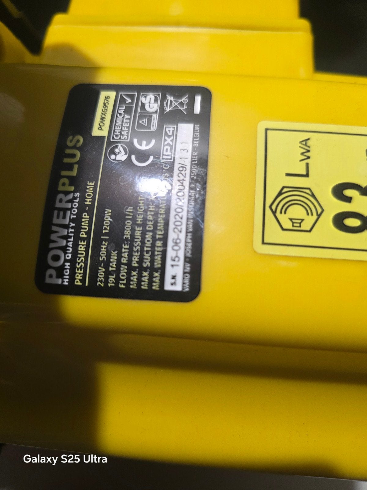 Powerplus POWXG9576 hydrofoorpomp 1200W – 19L, Ophalen of Verzenden, Zo goed als nieuw