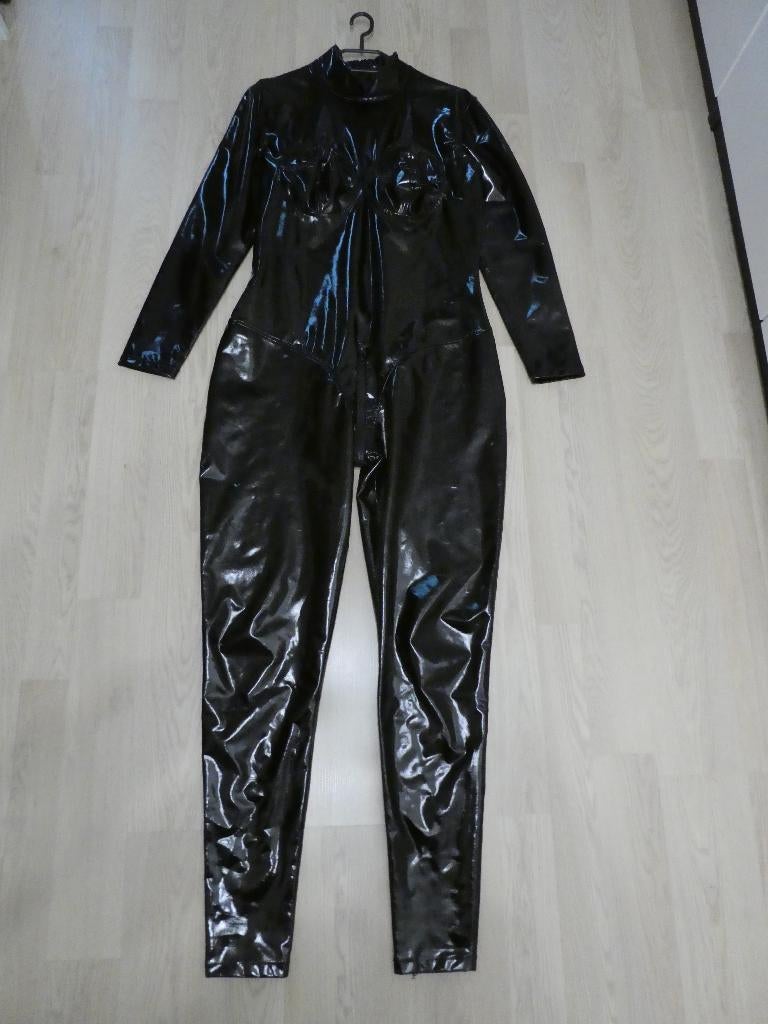 Jumpsuit Dames Met Cup Lak PVC Zwart, Kleding | Dames, Jumpsuits, Ophalen of Verzenden, Zo goed als nieuw, Zwart