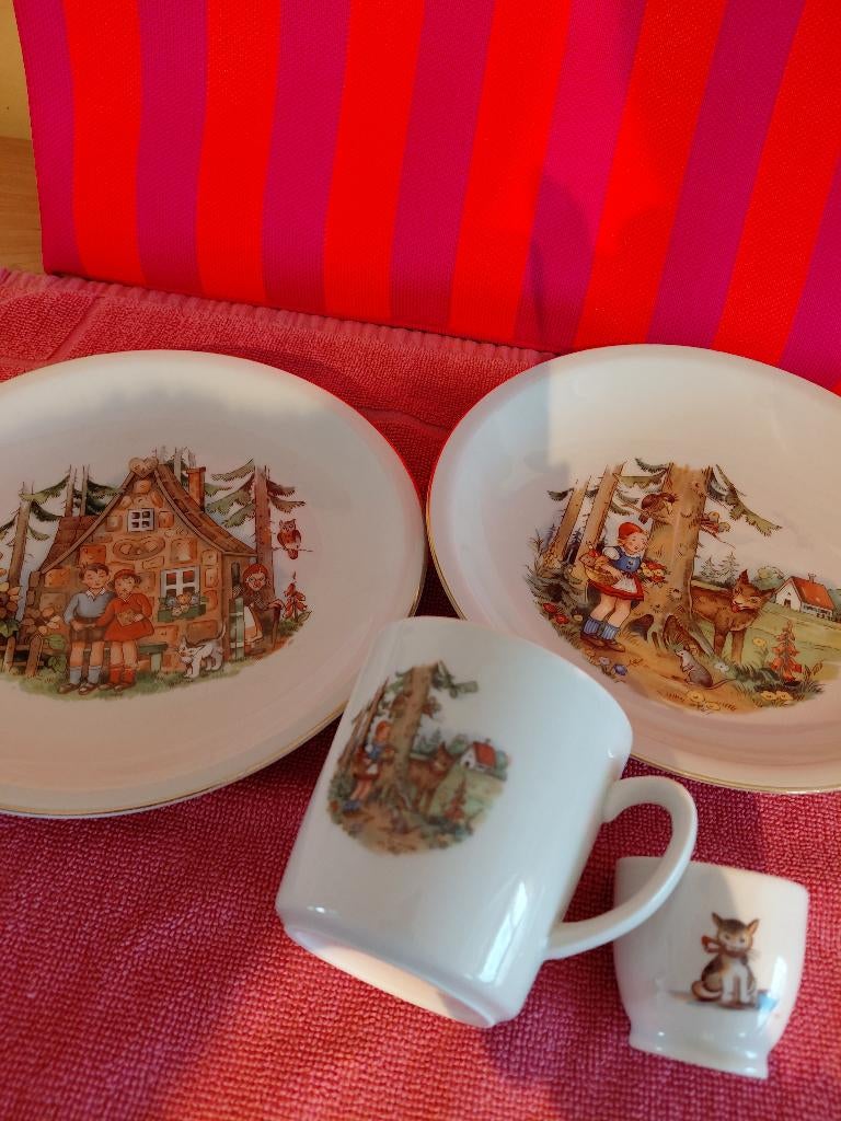 Kinderservies Kahla ongebruikt, Antiek en Kunst, Ophalen