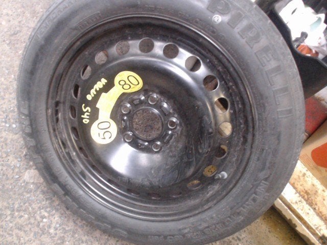 Roue Volvo S40 2004-2007 5 TROUS 125/85r16 LP/15196, Autos : Pièces & Accessoires, Enlèvement, Utilisé, Volvo