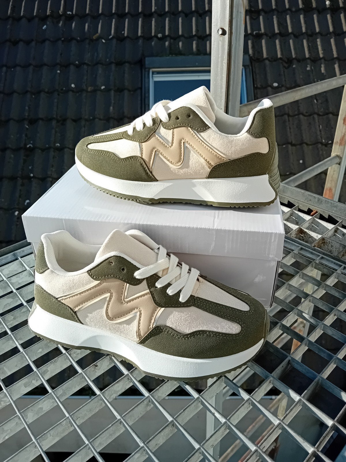 Sneakers woman basket femme, Neuf, Enlèvement ou Envoi, Sans marque, Autres couleurs