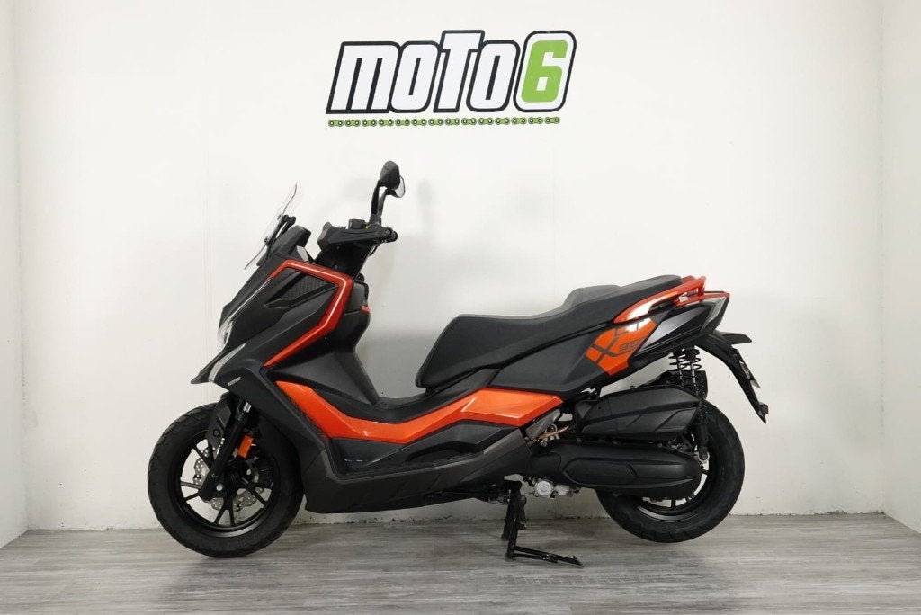 Kymco DTX 125, Motoren, Scooter, Kymco, 11 kW of minder, Automaat