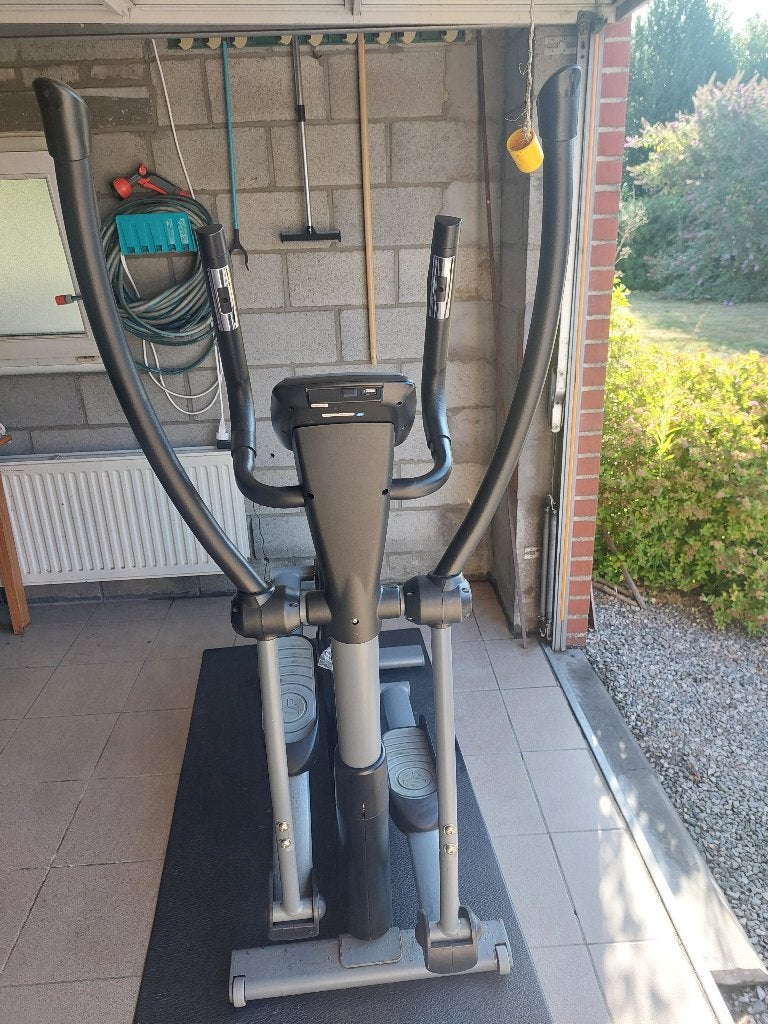 Cross Trainer DCT2500i Te Koop, Sport en Fitness, Ophalen, Gebruikt, Armen, Crosstrainer