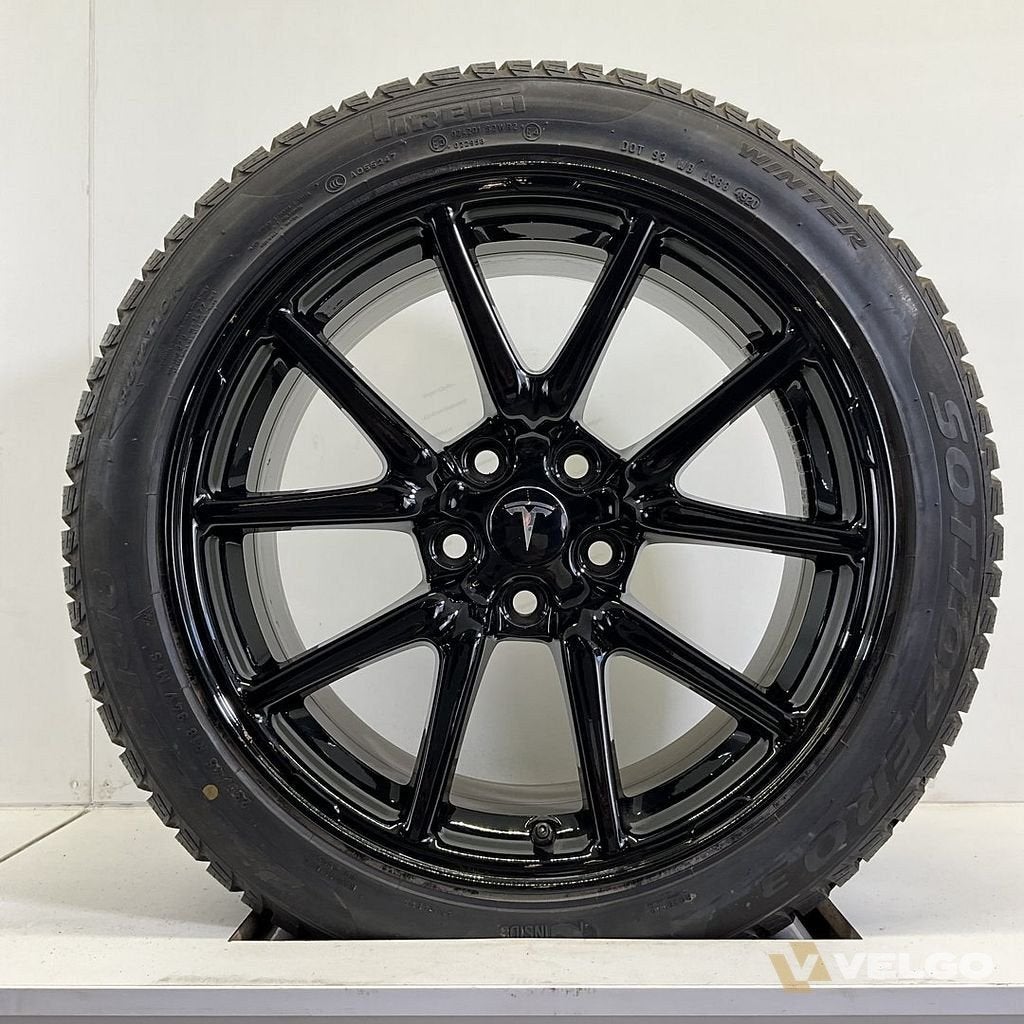 NIEUW TESLA MODEL 3 WINTERBANDEN SET VELGEN 18 INCH, Pneus et Jantes, Pneus hiver, -, 18 pouces