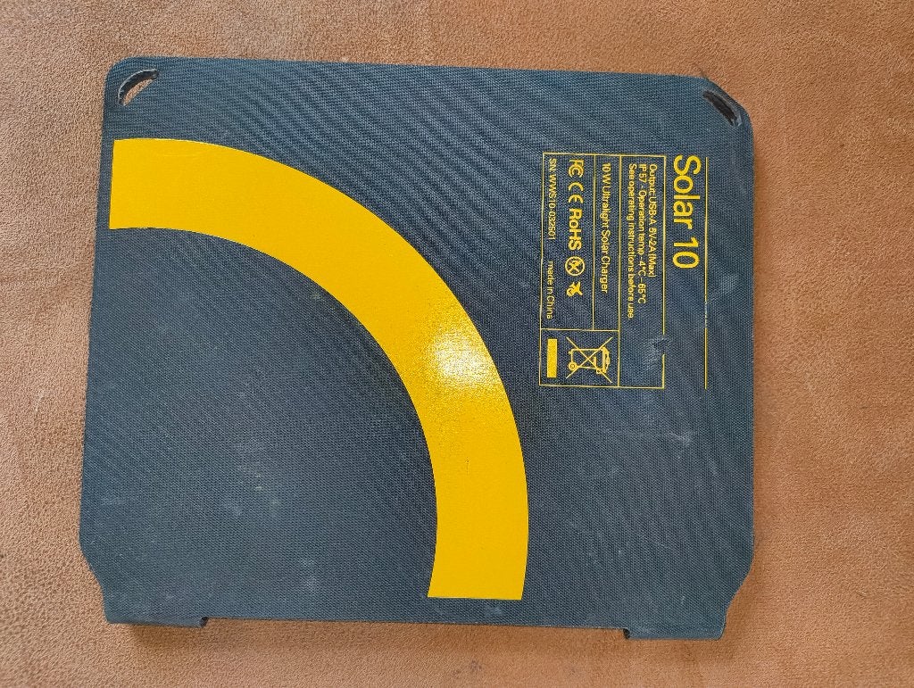 Wakawaka solar system voor powerbank, Ophalen of Verzenden, Gebruikt