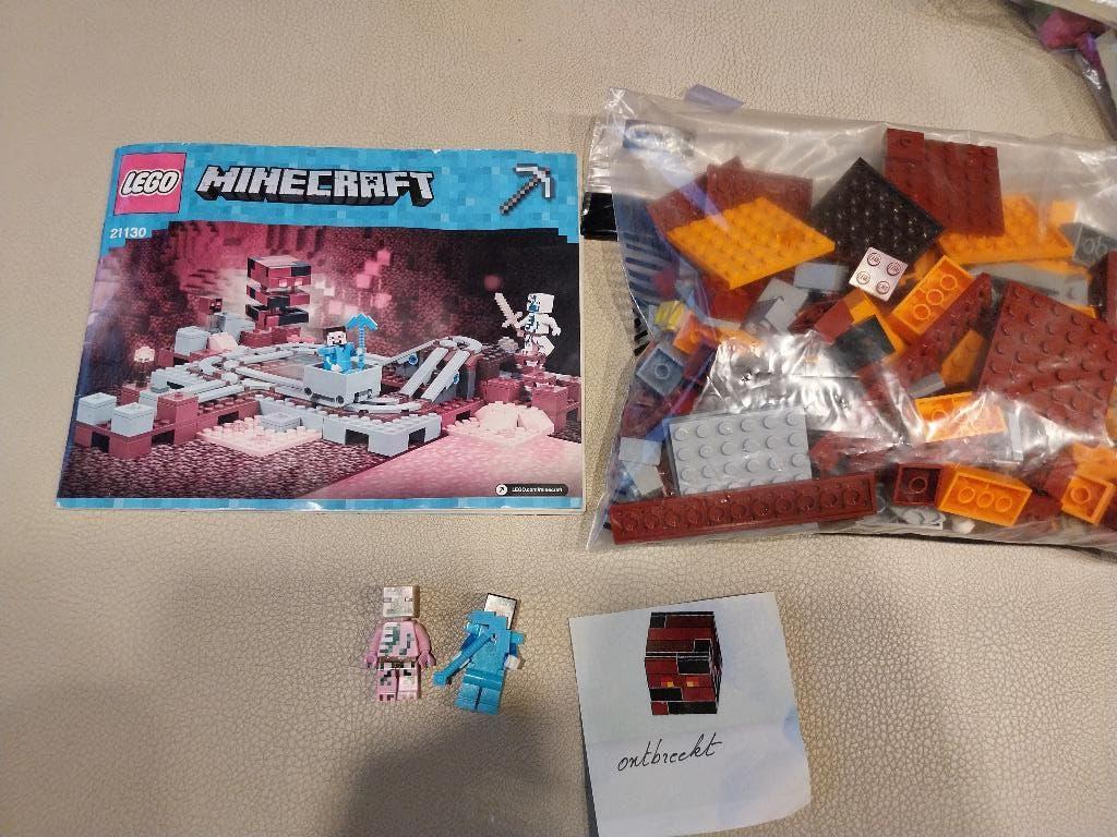 LEGO Minecraft 21130, Minecraft, Lego, Ophalen of Verzenden, Zo goed als nieuw