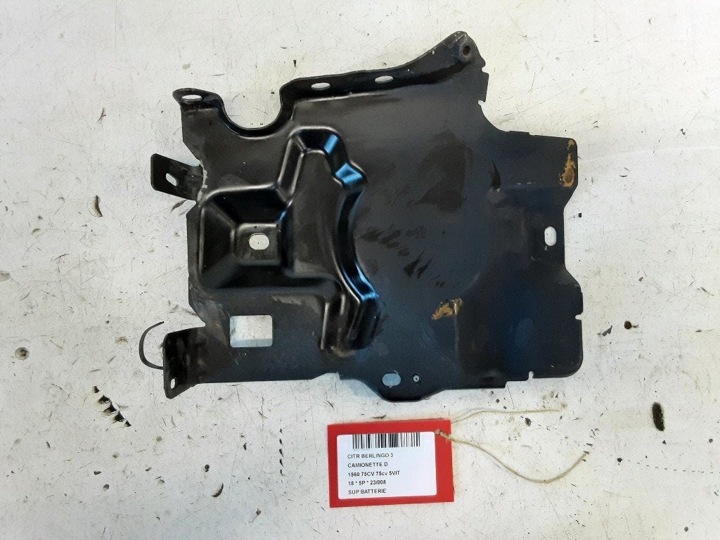 SUPPORT DE BATTERIE Citroën Berlingo (01-2008/04-2021), Citroën, Mevr. I. Hauben, Utilisé, Rue de l'Espoir 34 34
4030  GRIVEGNÉE, BE