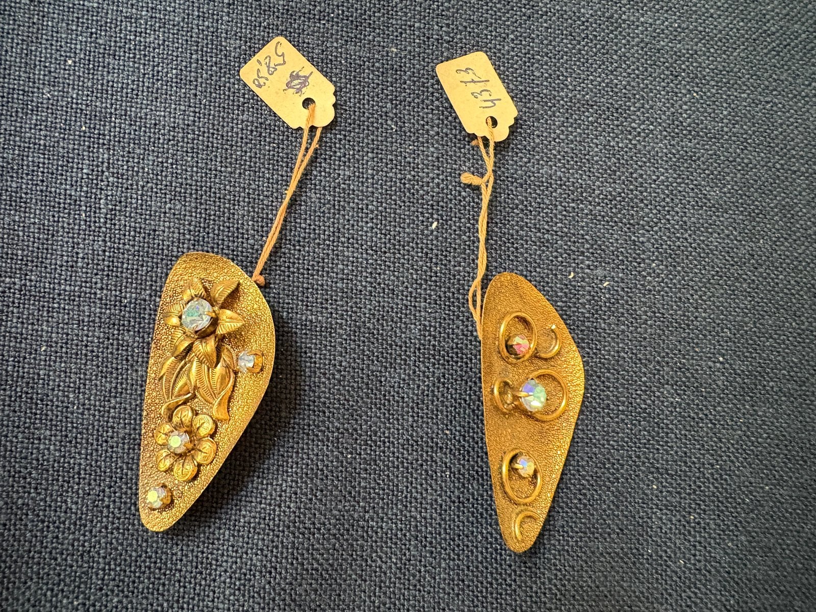 Lot de bijoux anciens vintage (Stock d'époque), Enlèvement
