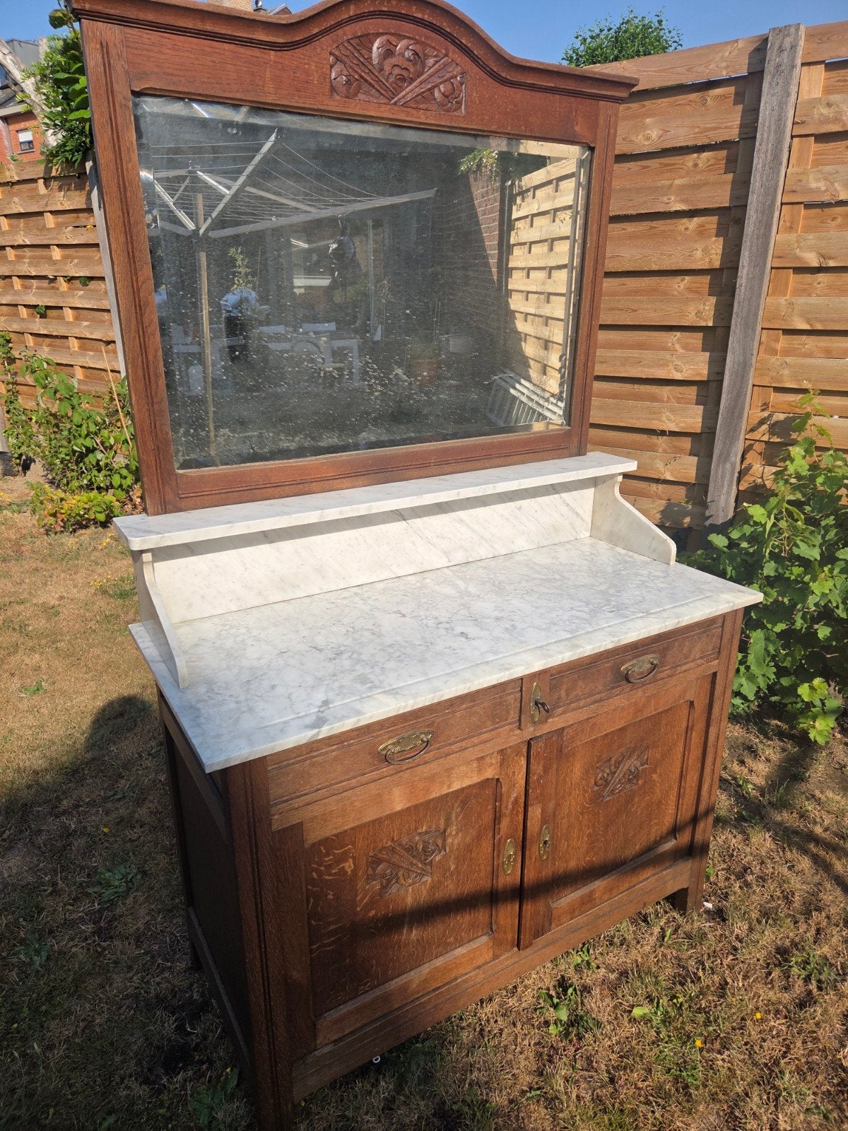 oude commode met spiegel, Ophalen