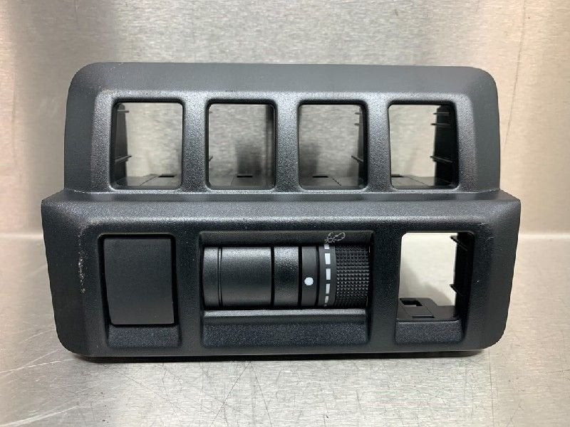 COMMUTATEUR DE REGLAGE INTENSITE TABLEAU DE BORD Subaru, Utilisé, Subaru