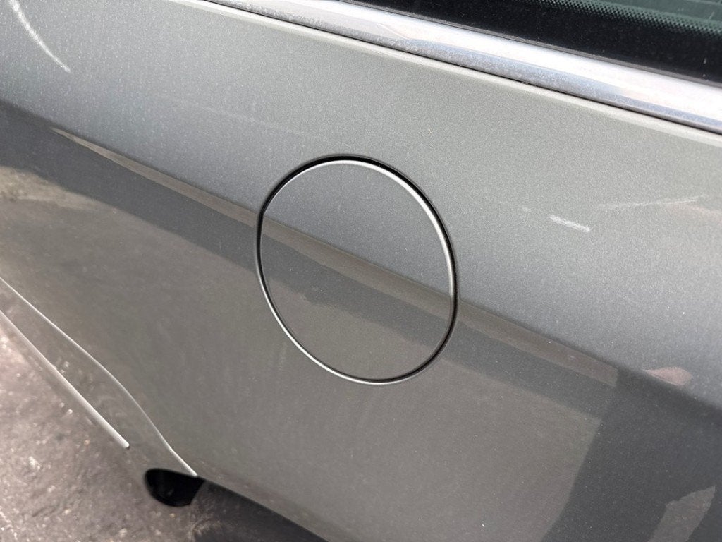 TANKKLEP Volkswagen Passat Variant (3C5) (01-2005/11-2010), Gebruikt, Volkswagen, Volkswagen AG, Kundenbetreuung@volkswagen.de