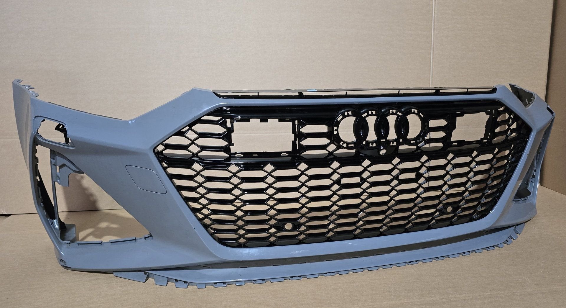 Voorbumper Audi A6 C8 4K RS6 RS 6xPDC KLS ORIGINEEL BUMPER, Gebruikt, -, Voor, Bumper