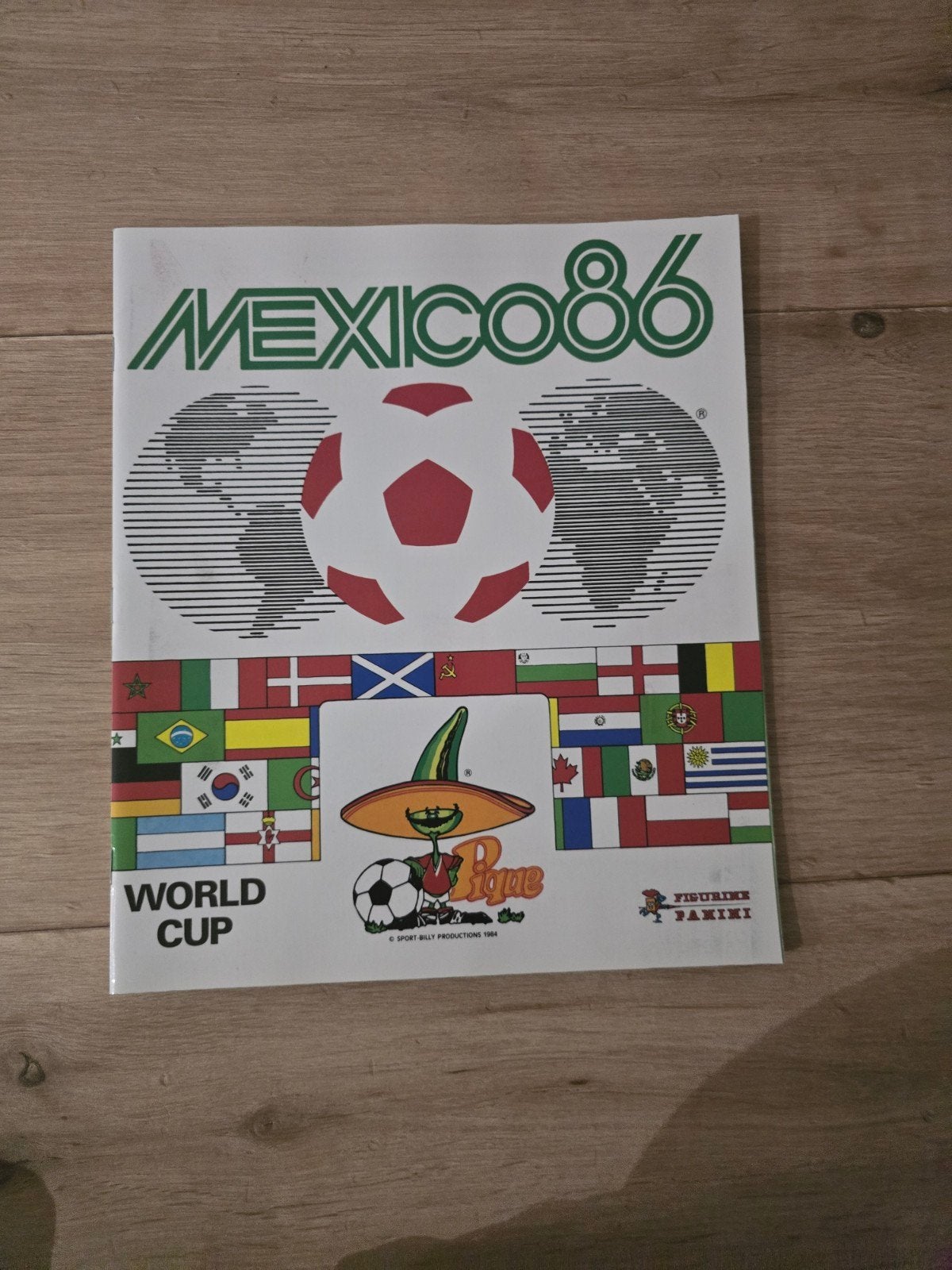Album Panini Mexico 86 Coupe du Monde – Réédition – Complet, Enlèvement ou Envoi, Neuf, Plusieurs autocollants