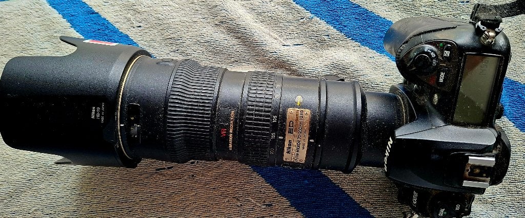 2x Nikkon D200 met Nikkon 2,8 70-200mm en DX18-105, Audio, Tv en Foto, Foto | Lenzen en Objectieven, Ophalen, Nikon, Telelens