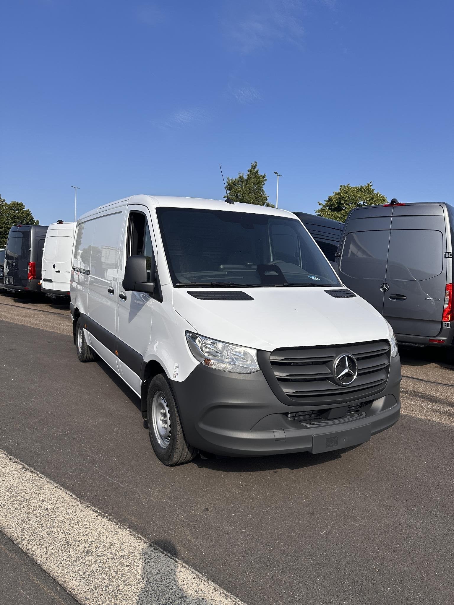 Mercedes-Benz Sprinter 317 CDI GB L2 RWD 3.5T H1, Autos, Achat, 4 portes, Entreprise, Carnet d'entretien