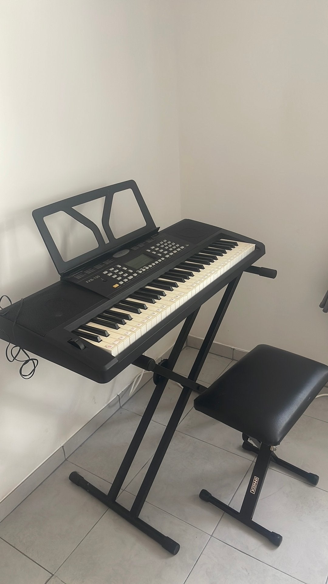 Keyboard FKB 120, Musique & Instruments, Claviers, Enlèvement, Comme neuf