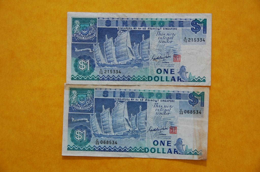 SINGAPOUR : 1 dollar 1987, séries A et C, Envoi, Asie du Sud Est, Série