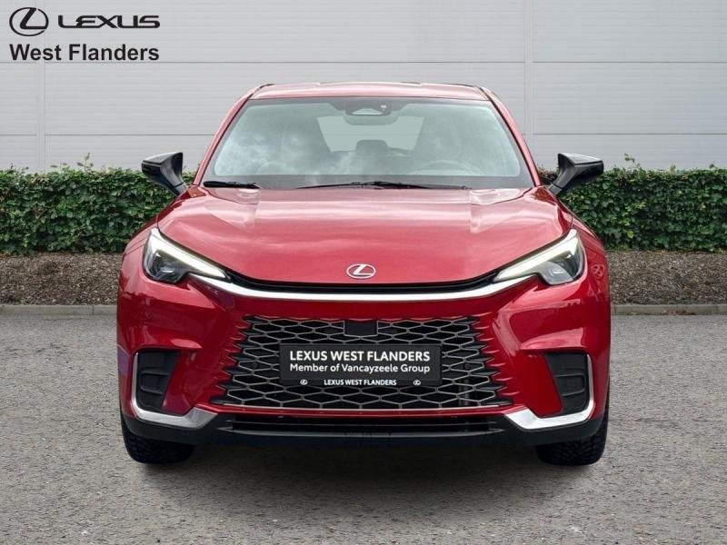 Lexus LBX Relax+afneembare trekhaak+camera+sens V+A, Auto's, Euro 6, LBX, 136 pk, Bruin