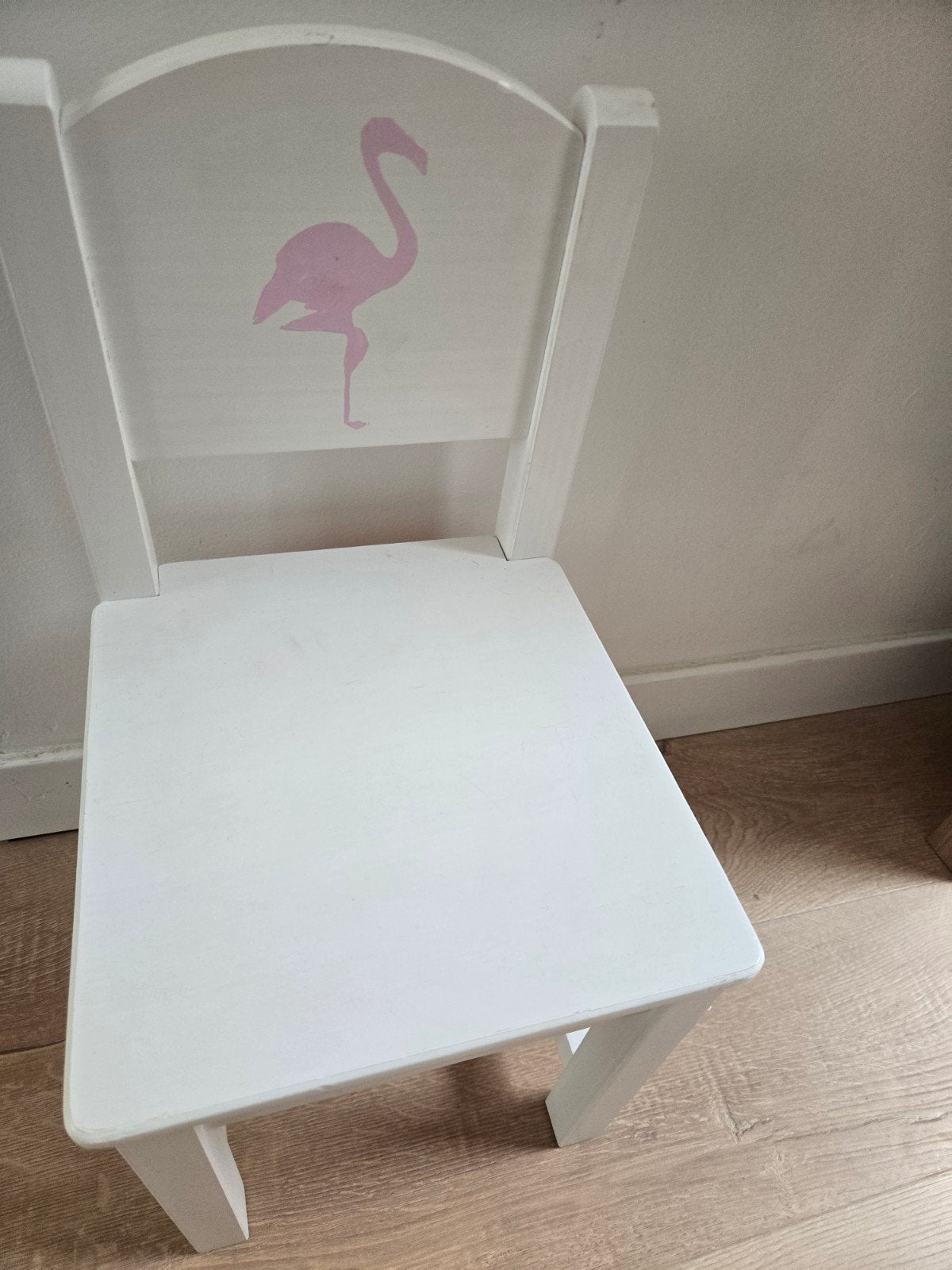 witte IKEA SUNDVIK kinderstoel voor kinderen. Stevige, Kinderen en Baby's, Ophalen