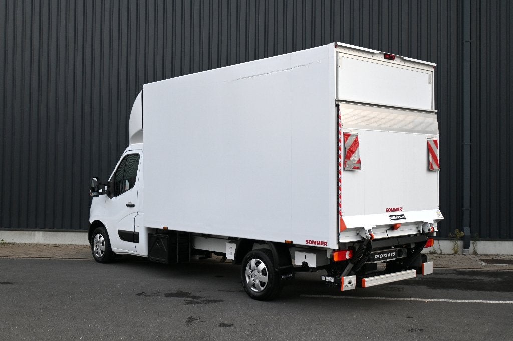 Nissan Interstar 2.3Dci 163PK Meubelbak + laadklep Kist Lift, Auto's, Voorwielaandrijving, 241 g/km, Used 1. Bestelwagens met ervaring.