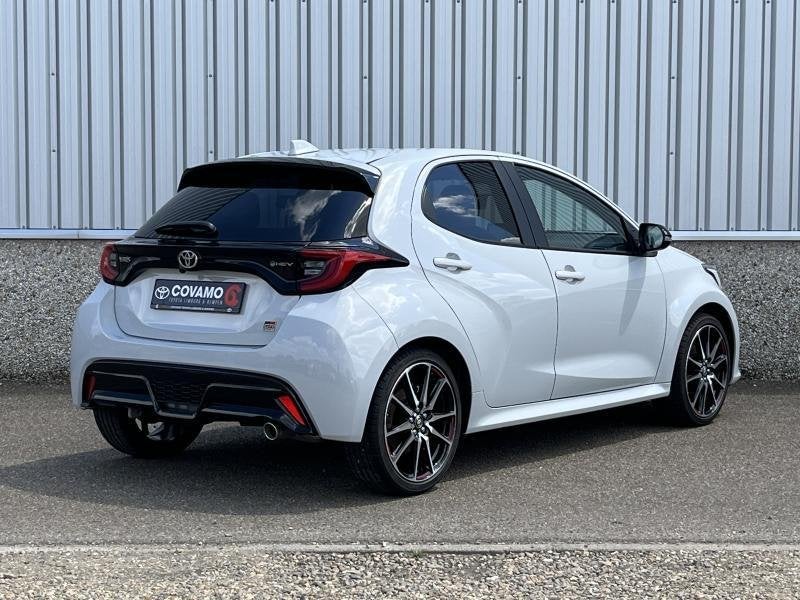Toyota Yaris GR Sport 130 PK / 11.000 KM !!, Automaat, 1490 cc, Bedrijf, 5 deurs