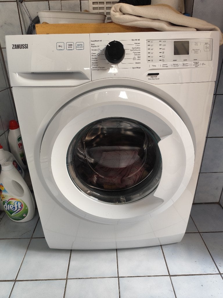 lave-linge zanussi 8kg, Electroménager, 1200 à 1600 tours, 6 à 8 kg, Programme court, Chargeur frontal