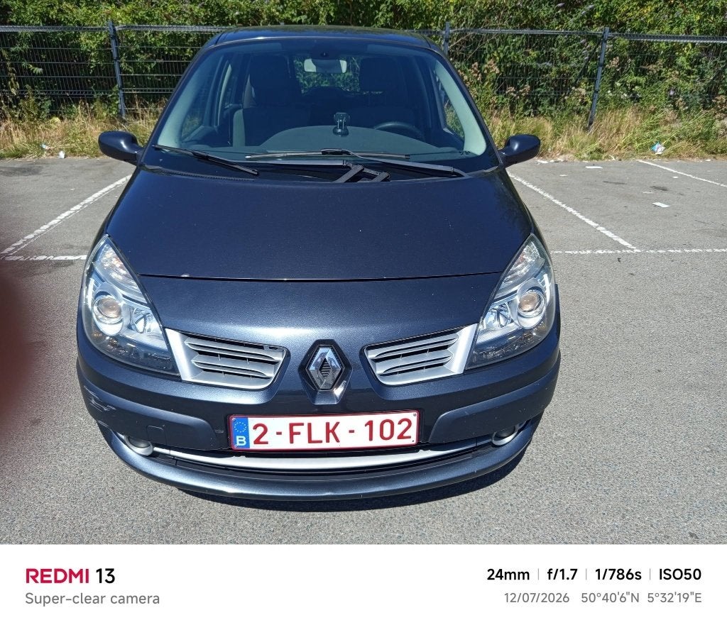 renault scenic 1500Cdi diesel, Auto's, Monovolume, 82 kW, 4 cilinders, Bruin