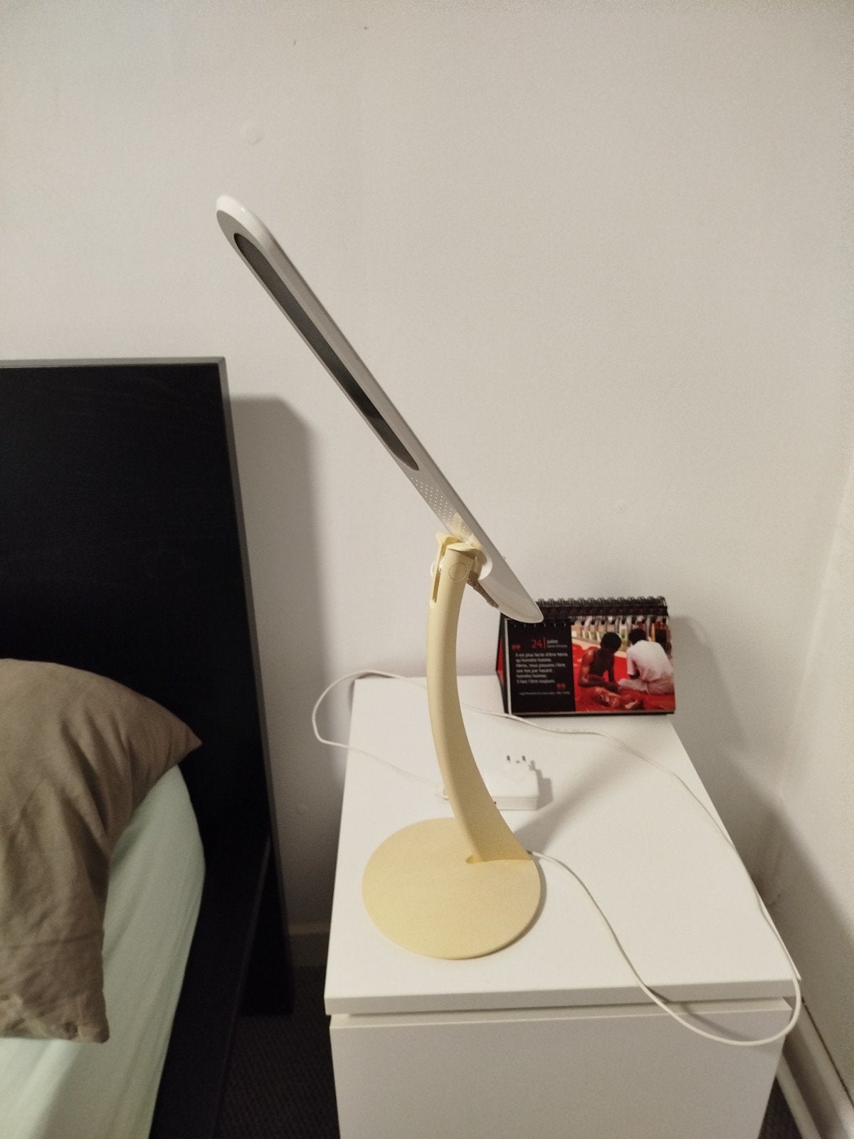 Lampe de table pliable au style pop-art, Enlèvement