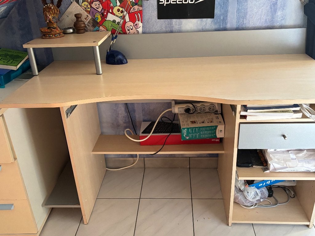 Bureau, Maison & Meubles, Bureaux, Avec tiroirs, Bureau d'ordinateur, 137 cm, Enlèvement