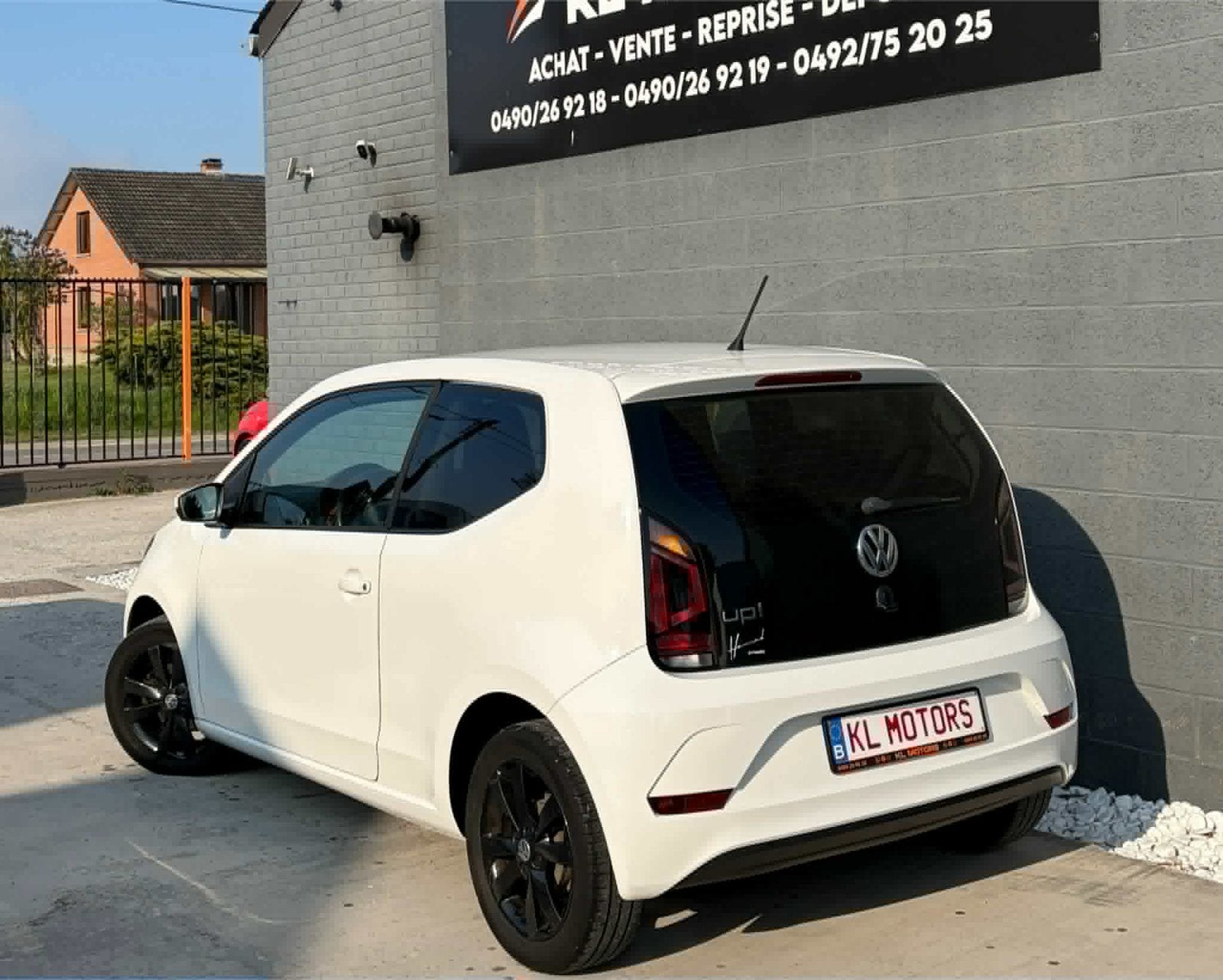 VW UP! 1.0i ESSENCE 140 000KM CARPASS 2017 FACELIFT EURO 6B, Achat, Entreprise, Boîte manuelle, Noir