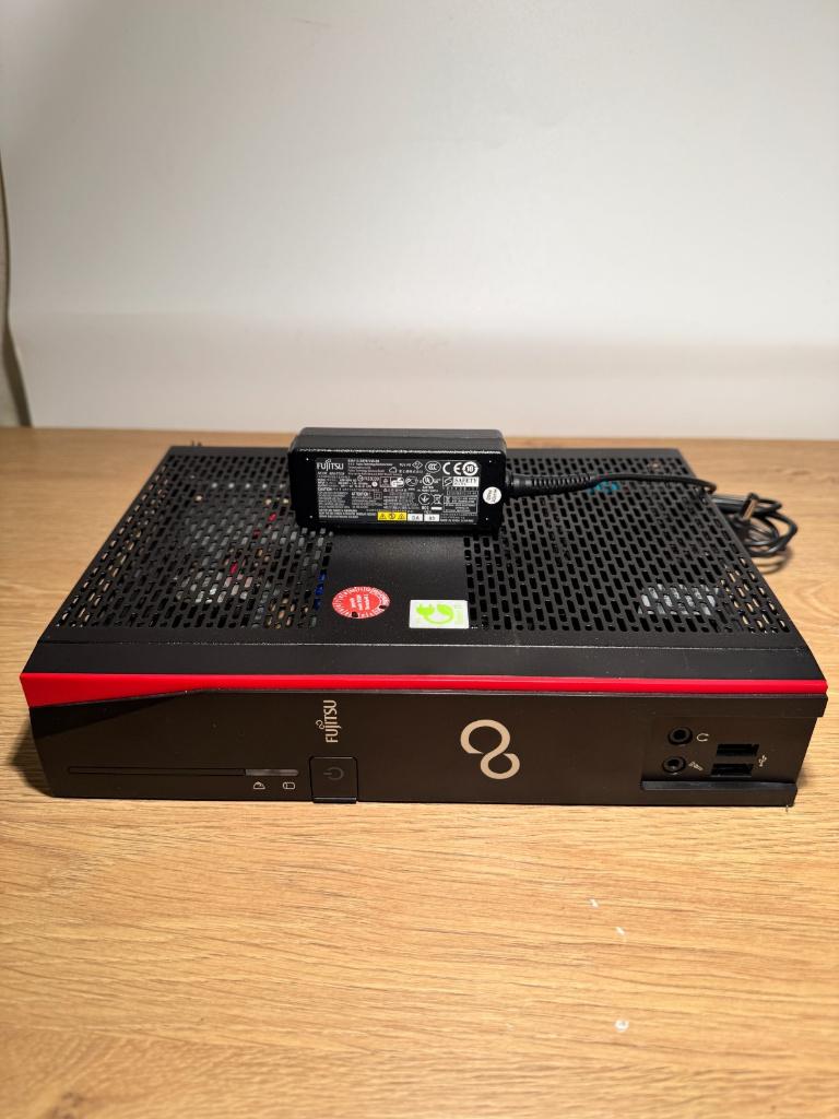 Fujitsu Futro S920 AMD GX 415GA 1,5GHz 8Go DDR Sans SSD, Computers en Software, 8 GB, Minder dan 2 Ghz, Zo goed als nieuw, SSD