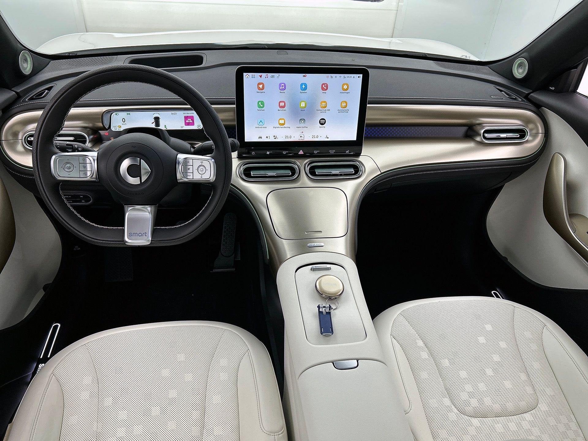 Smart #1 Launch Edition BEV 66KWH LAUNCH EDITION, Auto's, Automaat, Wit, 5 zetels, 1600 kg