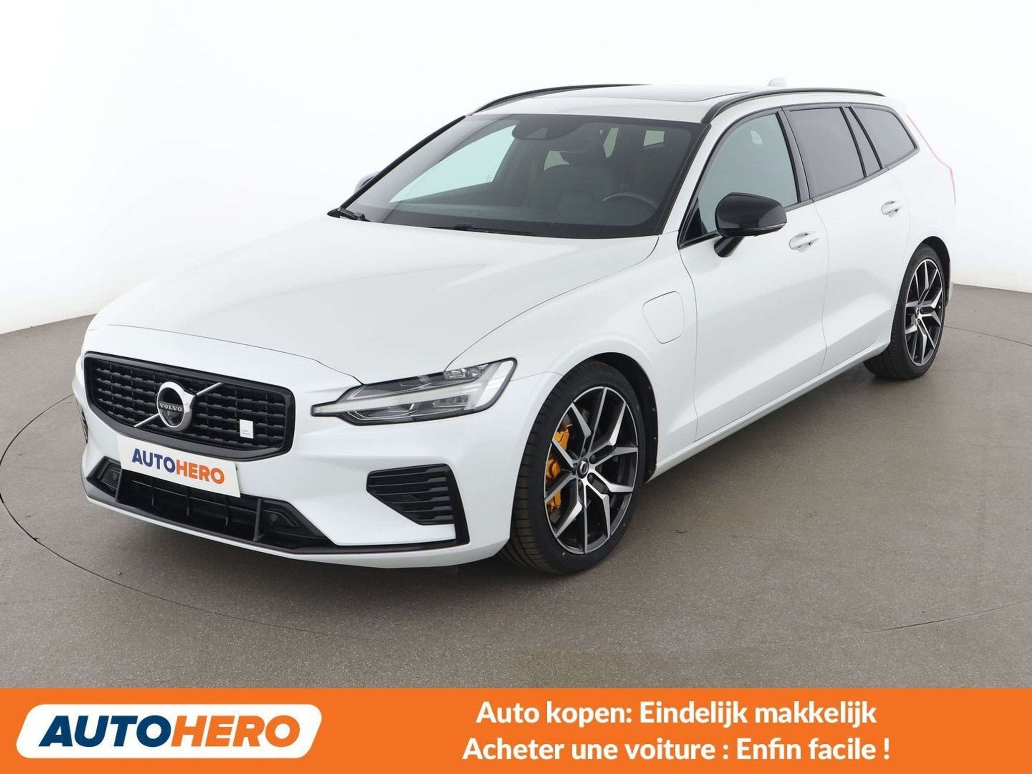 Volvo V60 2.0 T8 Plug-in Hybrid Polestar Engineered AWD, Achat, Euro 6, 405 ch, Noir