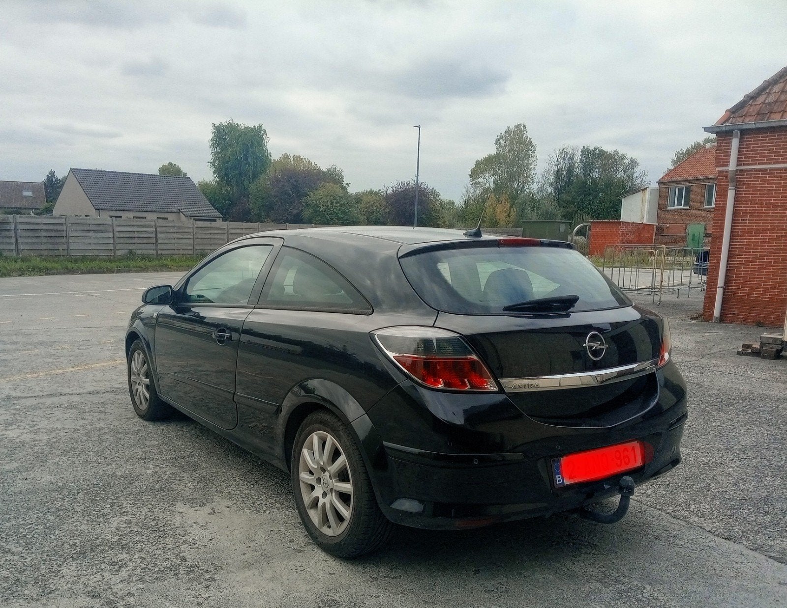 Opel Astra automaat 140 km rijklaar, Auto's, Zwart, Particulier, 66 kW, Te koop