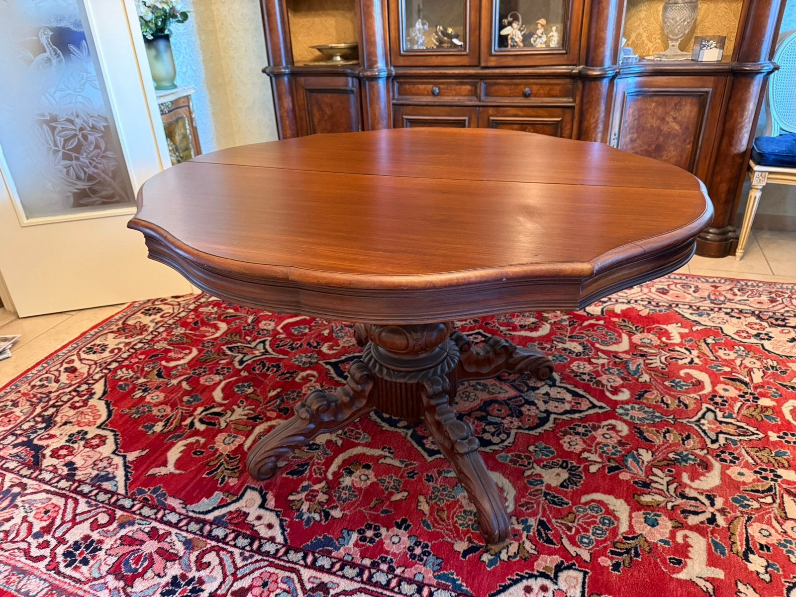 Notenhouten tafel, Huis en Inrichting, Ophalen, Zo goed als nieuw