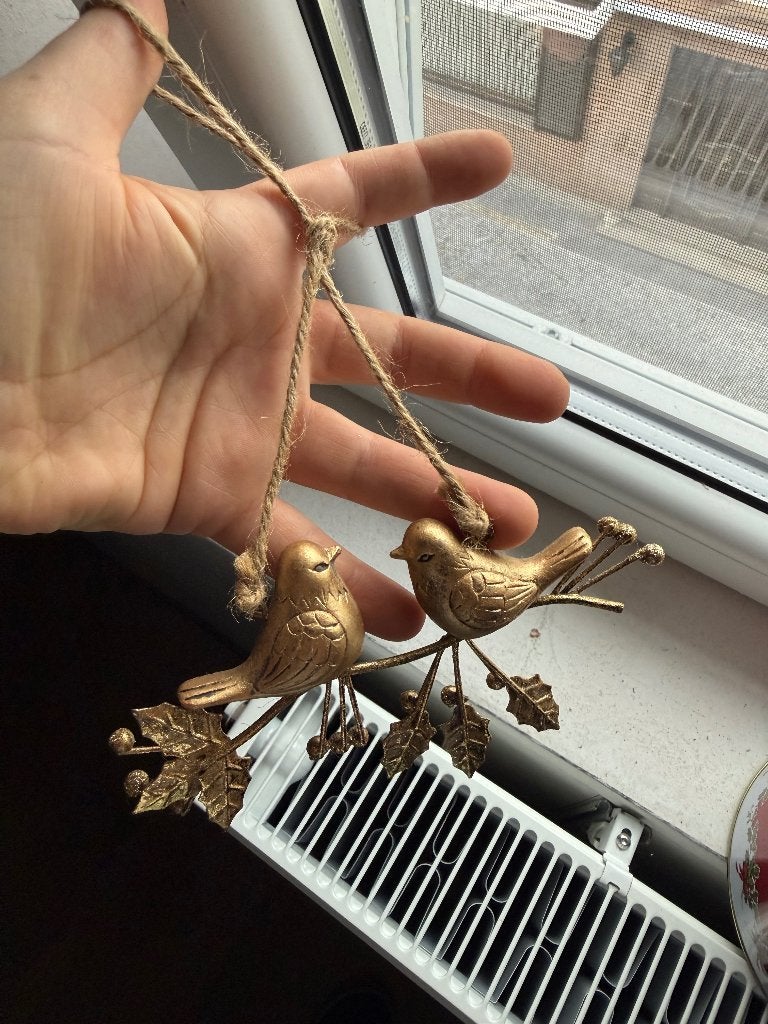 Te koop decoratie ophang vogeltjes, Neuf, Doré, Enlèvement ou Envoi, Objet de décoration