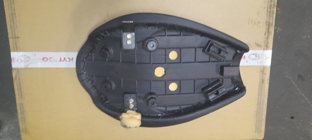 Selle moto, Neuf, Info@ac2roues.be, Selle, Moto