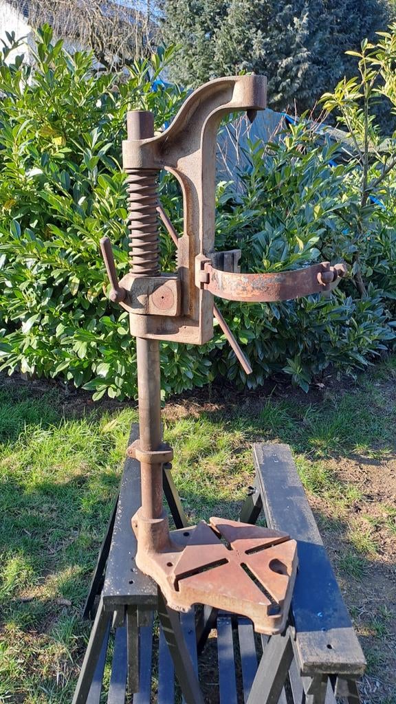 boorhouder, Ophalen