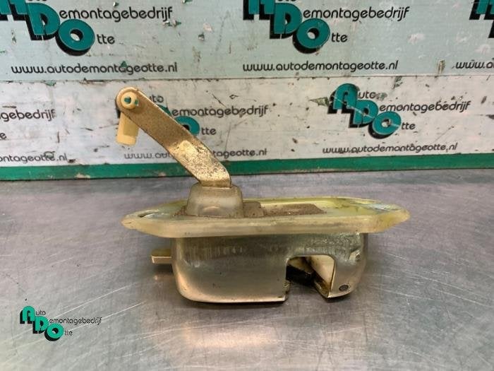 Mécanique de verrouillage hayon d'un Chevrolet Matiz (Matiz, -, 3 mois de garantie, Utilisé, -