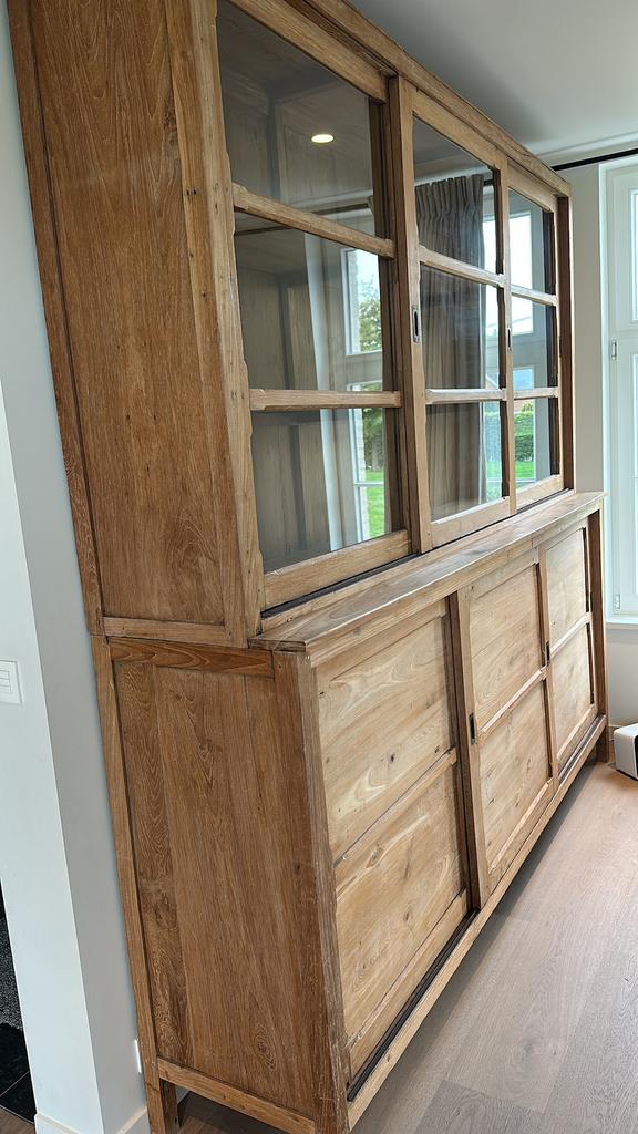 Prachtige grote landelijke TEAK vitrinekast / buffetkast, Ophalen, Gebruikt, 200 cm of meer, Glas
