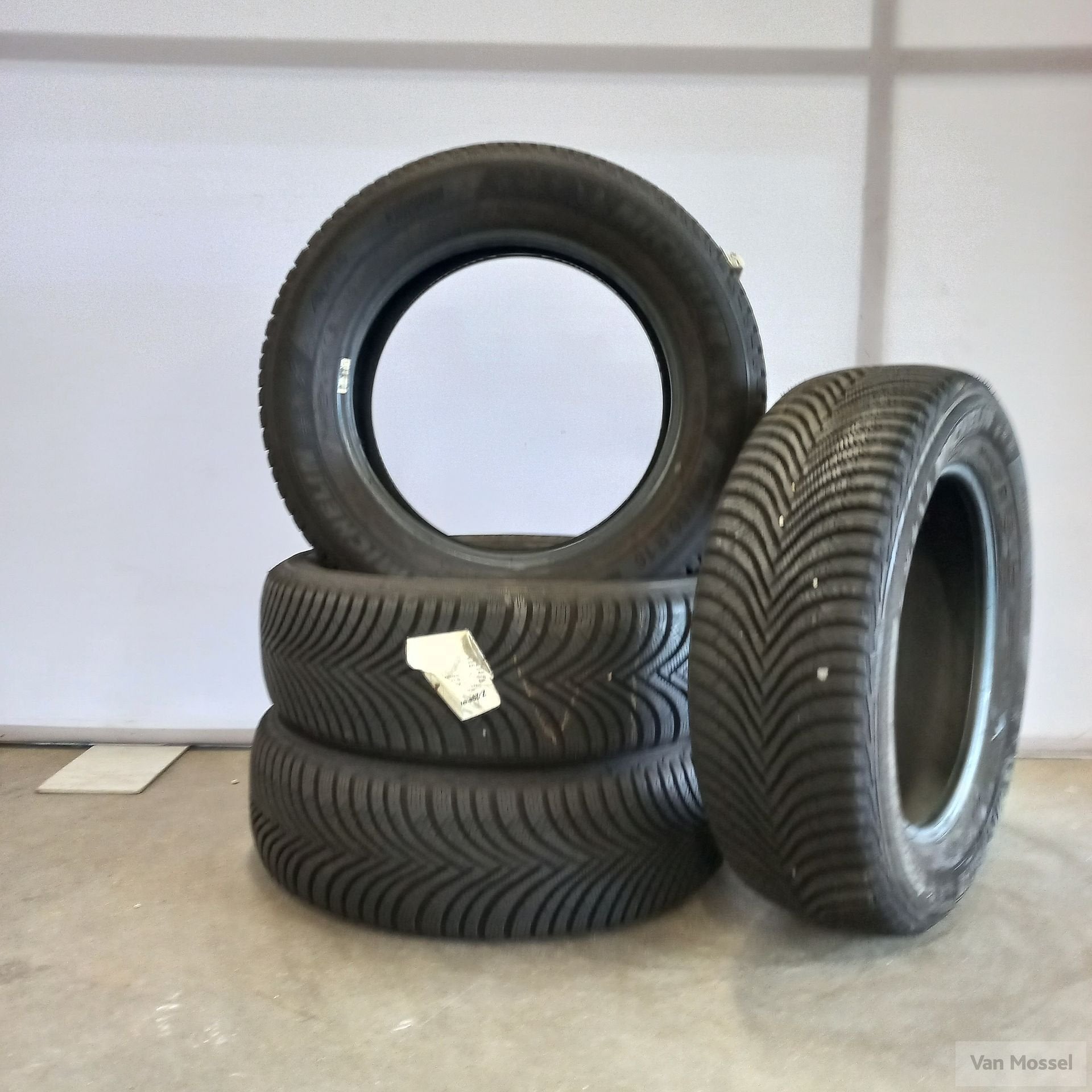 Michelin Alpin 5 205/60/R16 92V, Gebruikt, -, Band(en), -