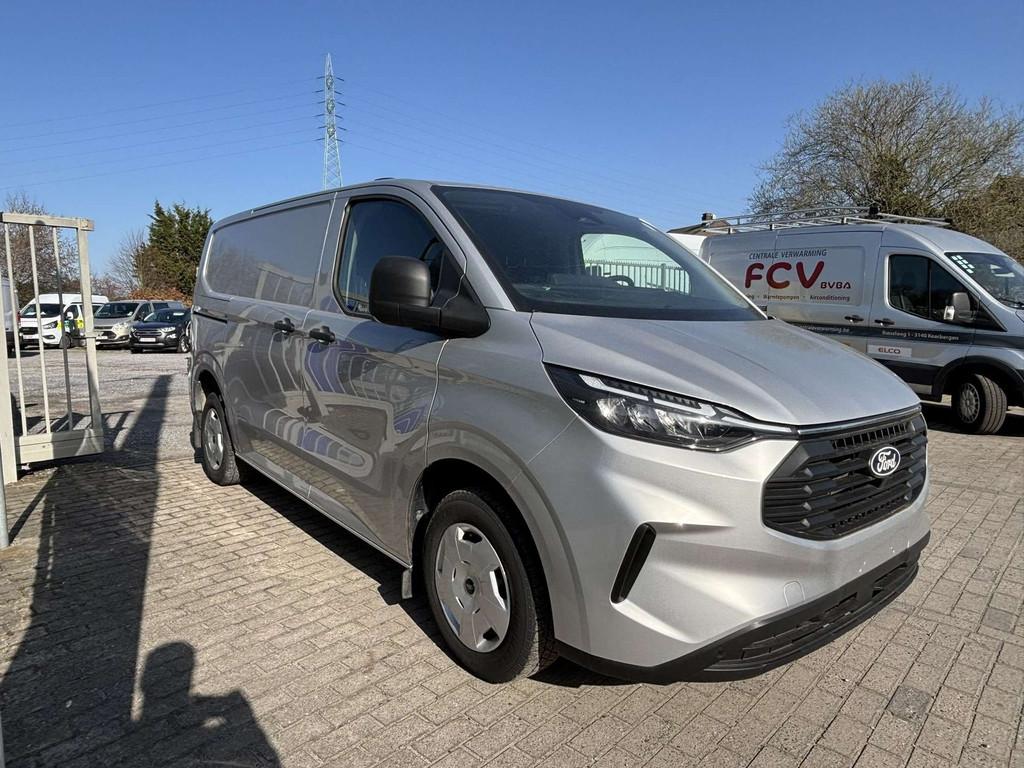 Ford Transit Custom Trend / 320 Lente 1 / 136 PK, 100 kW, Argent ou Gris, https://public.car-pass.be/vhr/cfa97dd4-6e0c-46ff-8386-c8a4e79ceadc