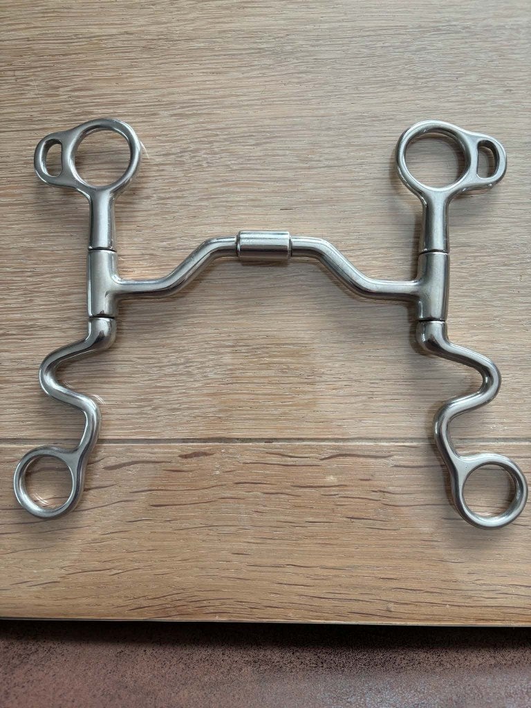 Low Port Hinged Futurity western bit, Zilver, Ophalen of Verzenden, Zo goed als nieuw, Bit