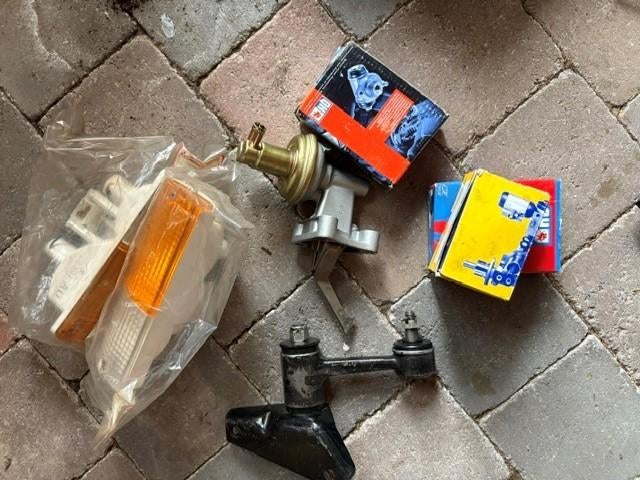 mitsubischi oldtimer  Celeste , galant , sapporo , Lancer, Ophalen, Nieuw, Mitsubishi