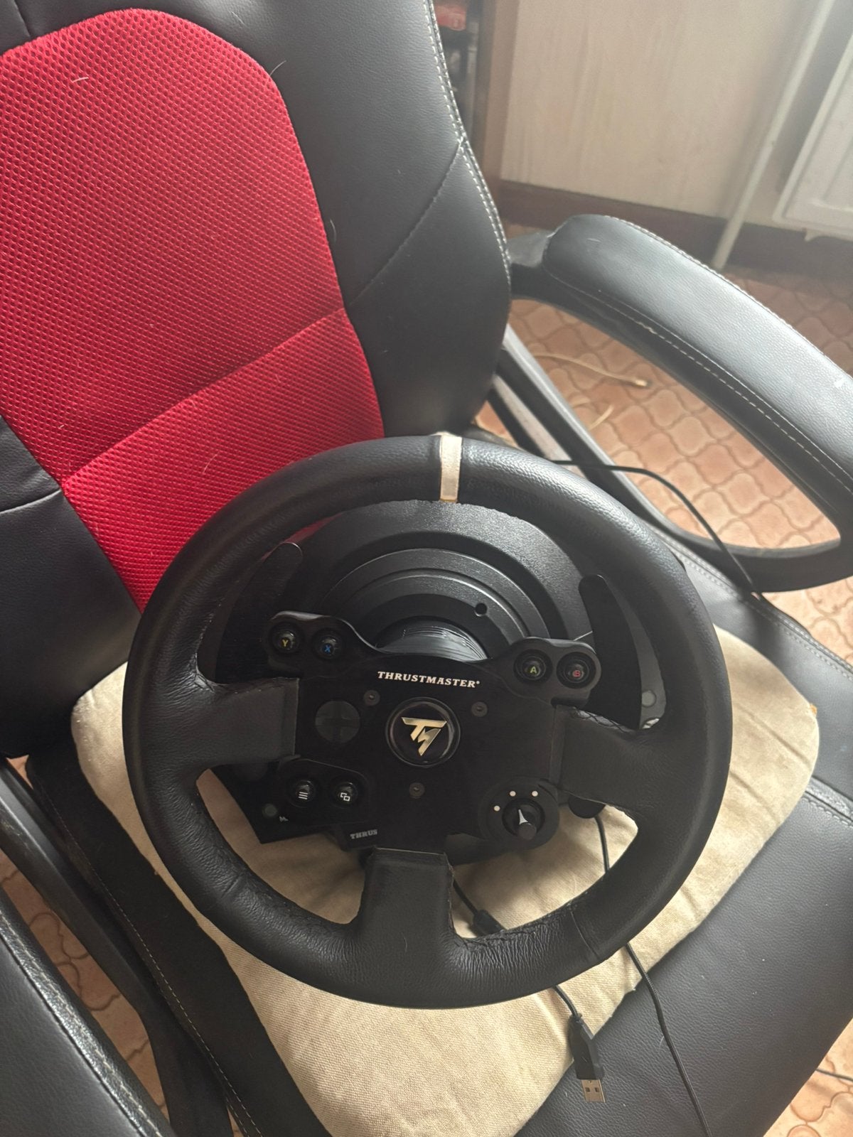 Thrustmaster tx leather edition, Games en Spelcomputers, Ophalen of Verzenden, Zo goed als nieuw