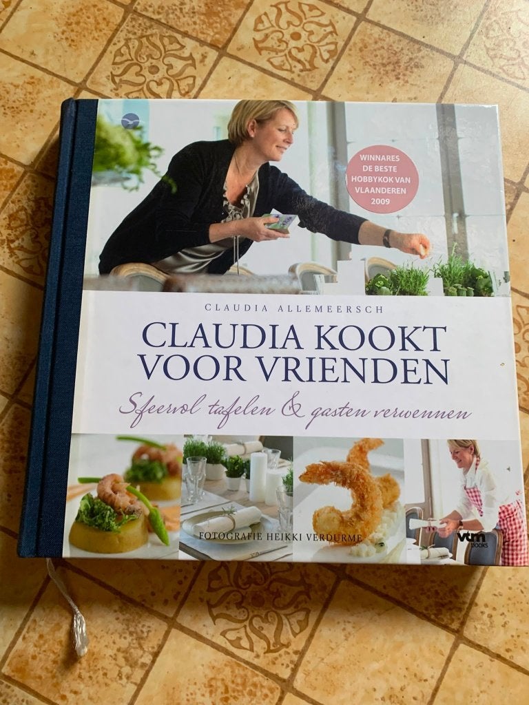 Claudia kookt voor vrienden, Boeken, Ophalen