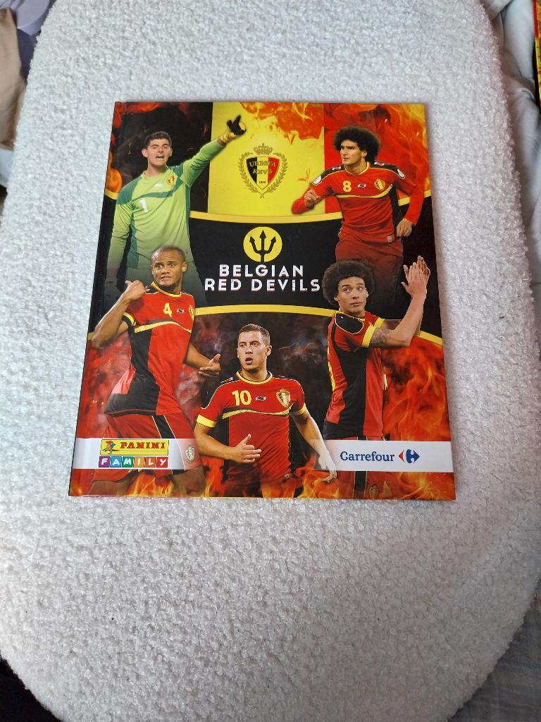 Panini belgique carrefour 2013/2014 (complet), Enlèvement ou Envoi, Comme neuf
