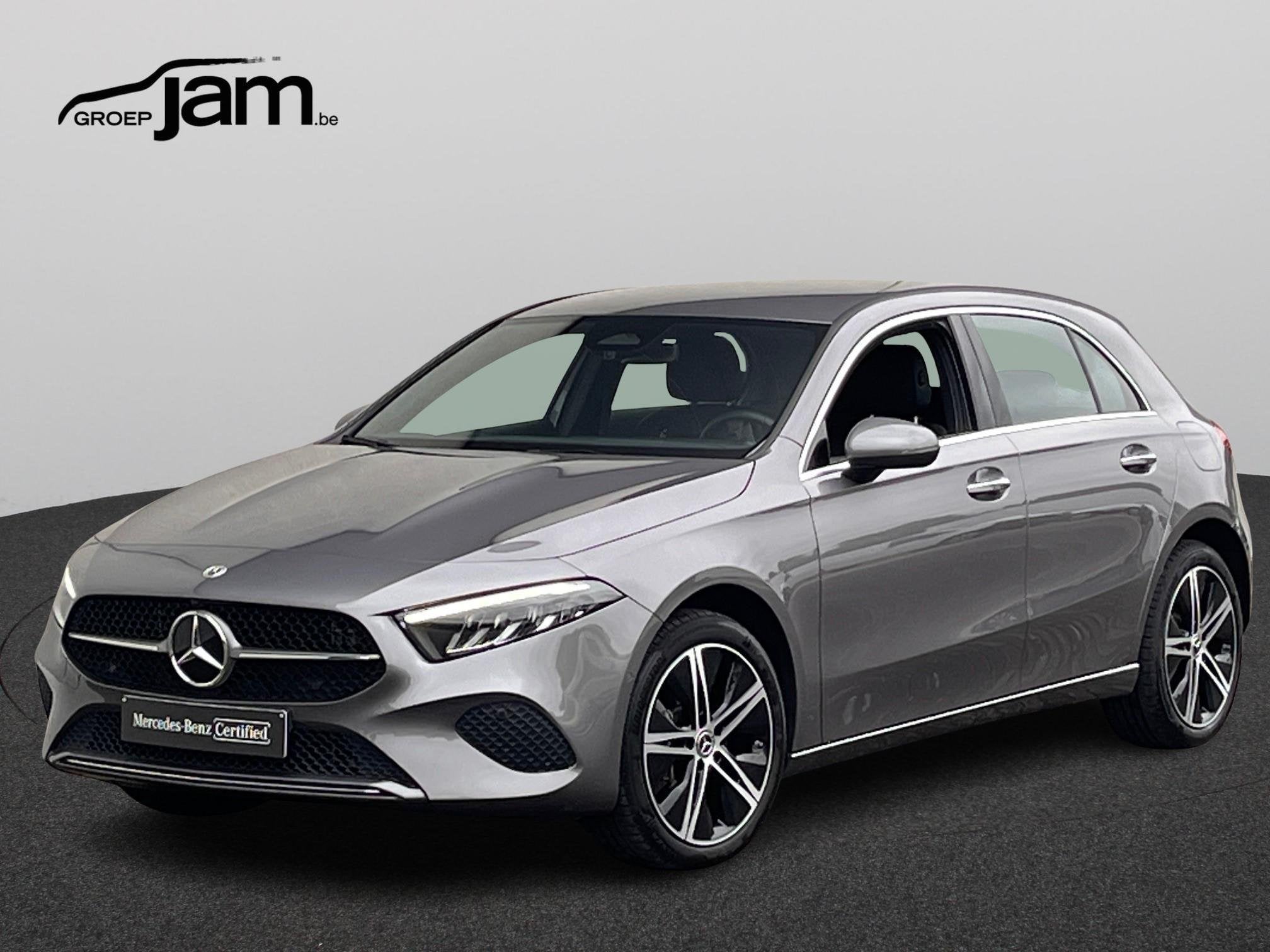 Mercedes-Benz A-Klasse 250 e LuxLine met trekhaak, Stof, Gebruikt, Zwart, 16 kWh